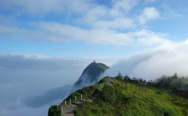 峨眉山