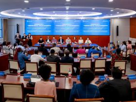 第七期“全球记者沙龙”暨首期非洲法语记者培训班结业仪式在中传举行